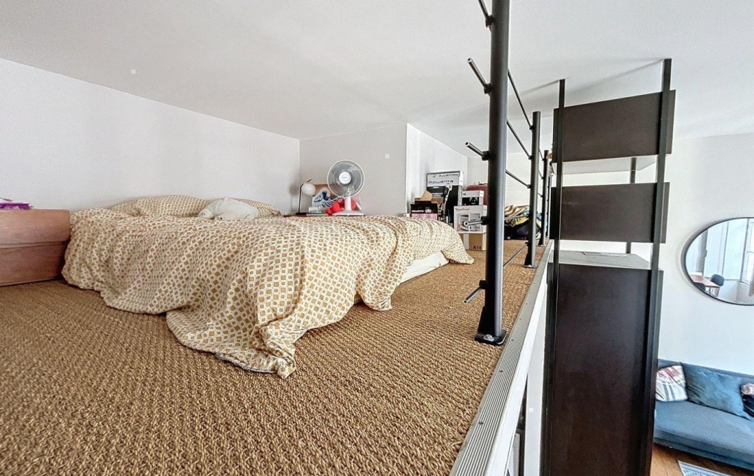 Annonces NEUVILLE : Apartment | LYON (69002) | 33 m2 | 245 000 € 