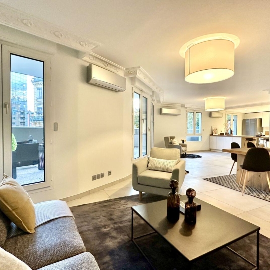  Annonces NEUVILLE : Apartment | VILLEURBANNE (69100) | 150 m2 | 665 000 € 