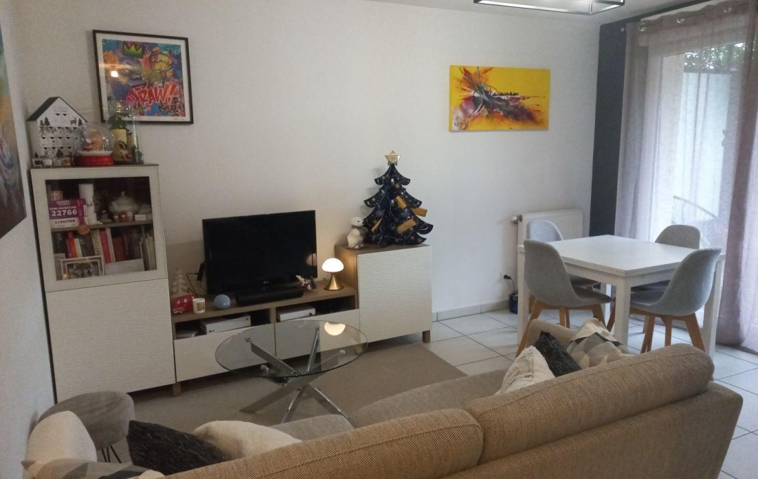 Annonces NEUVILLE : Appartement | MARCY-L'ETOILE (69280) | 48 m2 | 240 000 € 